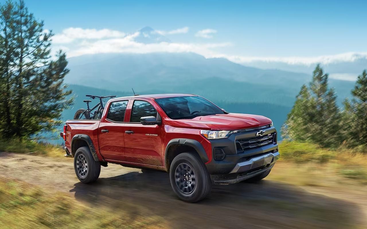 2024 Chevrolet Colorado | Chevy Drives Chicago | Chicagoland & NW Indiana Chevy Dealers